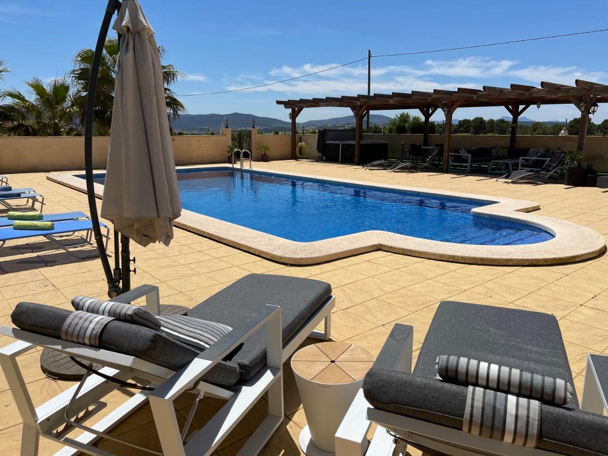Grapevine Manor ξενώνας Monovar Εξωτερικό φωτογραφία